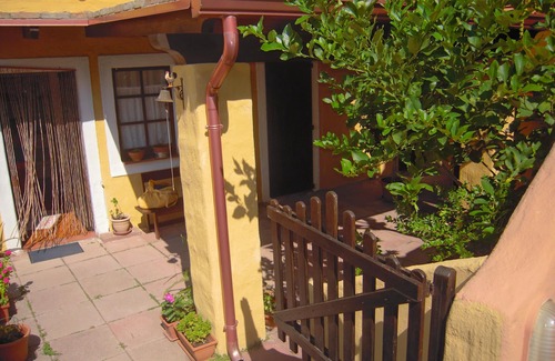 Santa Margherita di Pula House | BRIGHT PANORAMIC COTTAGE NEAR THE SEA IN CONDOMINIUM WITH SWIMMING POOL
