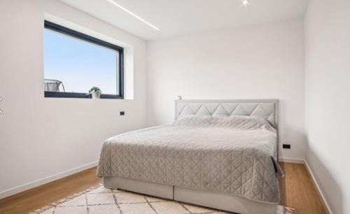 Vrinners House | Bright, Quiet, Comfortable Room In A Luxury Home