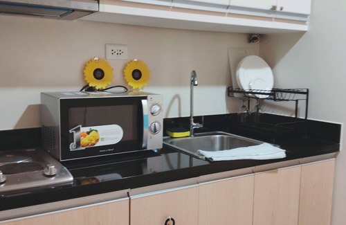 Iloilo Condo | Bright Retreat Blending Style and Comfort