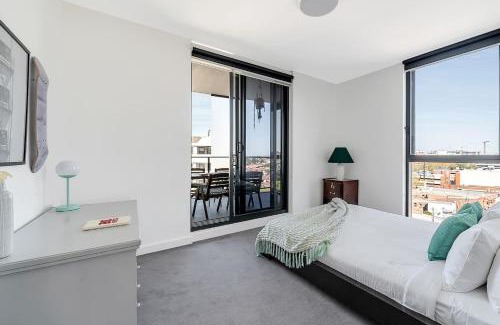 Rockdale Apartment | Bright Rockdale Escape near Bayside Beaches
