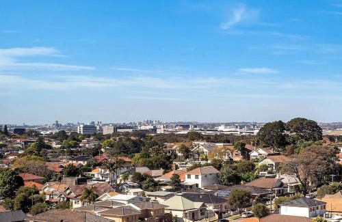 Rockdale Apartment | Bright Rockdale Escape near Bayside Beaches