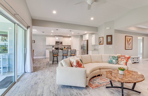 Rotonda Heights House | Bright Rotonda West Home w/Patio, 7 Mi to Beach!