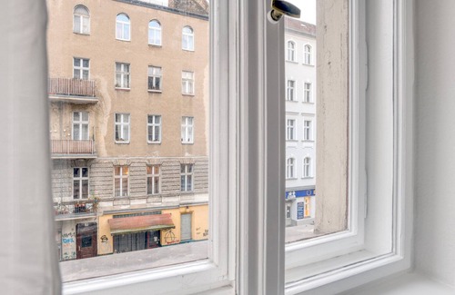 Schoeneberg Apartment | Bright Schöneberg 1BR, Great Location, by Blueground