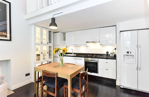 Addison Apartment | Bright Shepherd's Bush apartment, perfect for families