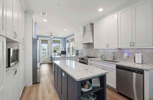 Red Fish Cove Condo | Bright Side - Best View In Pointe West - Newly Remodeled