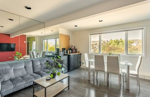 San Carlos House | Bright, smartly furnished home perfect for you ❤️