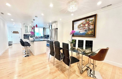 Inner Richmond Apartment | Bright Spacious 3 bedroom by Golden Gate Park & Presidio
