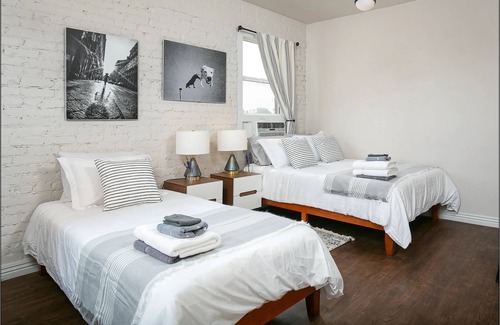 Westlake Apartment | Bright & Spacious 420-Friendly
