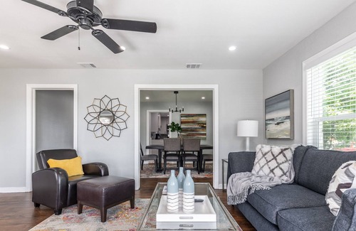 Fort Worth House | Bright & Spacious / 5 Min. to Downtown & Stockyards