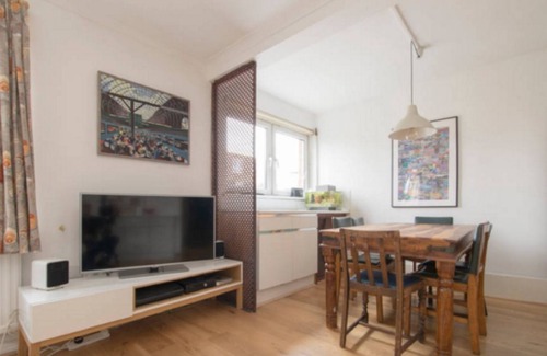 Dartmouth Park Apartment | Bright & spacious London apartment