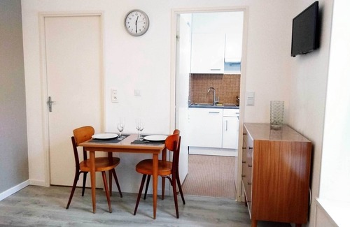 Rochefort Apartment | Bright studio 13 near the thermal baths - Classified 2*.