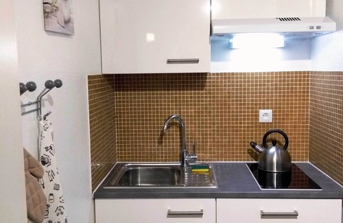 Rochefort Apartment | Bright studio 13 near the thermal baths - Classified 2*.