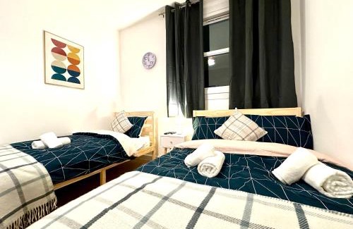 Shacklewell Apartment | Bright Studio Flat in City Centre