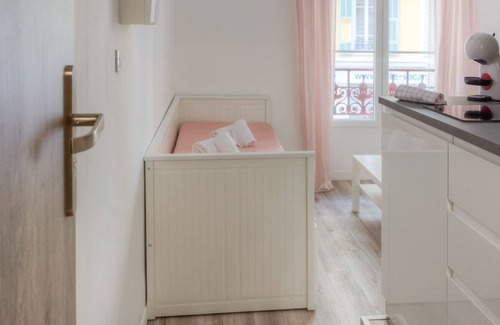Lepante Quarter Apartment | Bright studio in Nice center, close to Jean Médecin and station - Welkeys
