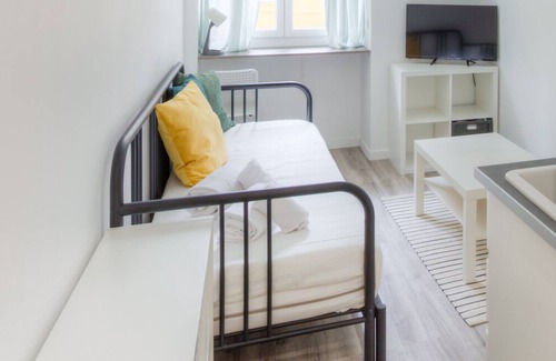 Lepante Quarter Apartment | Bright studio nearby Jean Médecin and station in central Nice - Welkeys