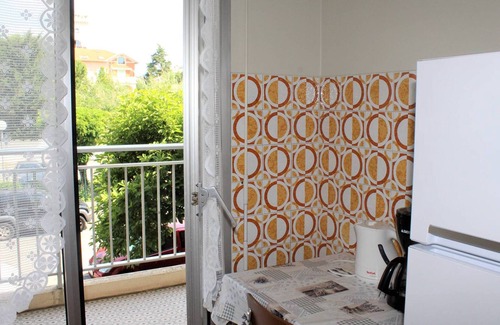 Cagnes-sur-Mer Apartment | Bright Studio with Terrace and Parking, 30m from Sea - Sleeps 4