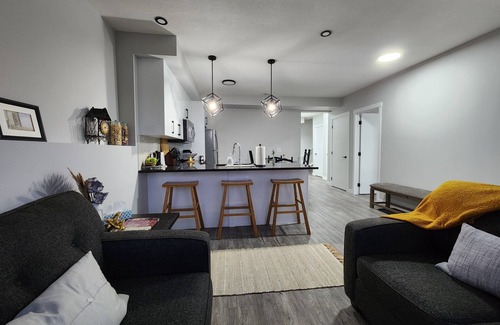 Strathmore House | Bright Suite, Beautiful Sunrises