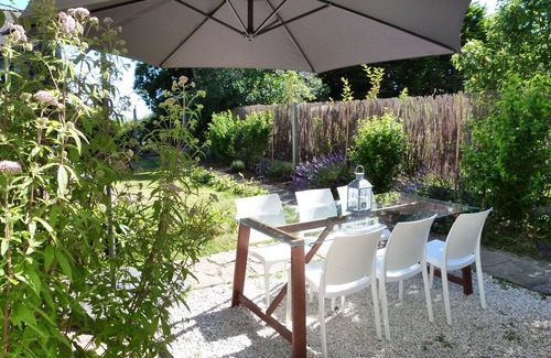 Concarneau House | Bright tastefully decorated house 300 meters from the Sables Blancs beach.