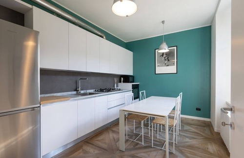 Porta Venezia Apartment | Bright two-room apartment Porta Venezia - Mirable PM