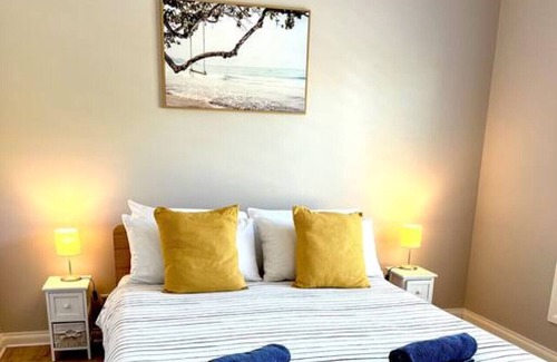 South Brighton House | Brighton Gem I Wifi I Nespresso I Beach Lifestyle