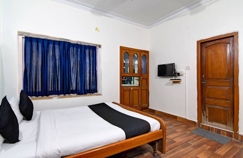 Sector 1 Hotel | Brill Rooms