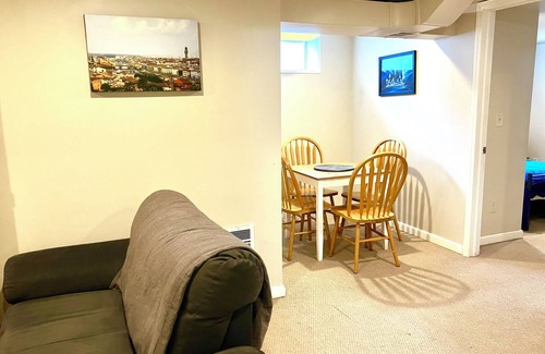 Haller Lake Apartment | Brilliant 2-bedroom apartment with WiFi in Seattle