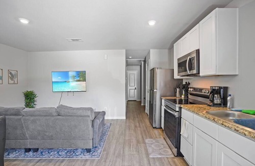 Northeast Houston House | Brilliant 3-bedroom house with AC in Houston