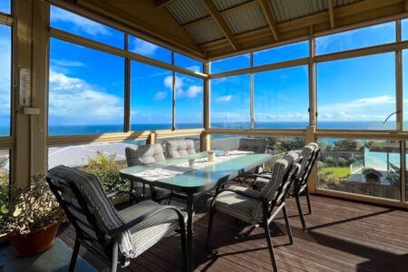 Mount Martha House | Brilliant Oceanview Holiday House Mountain High