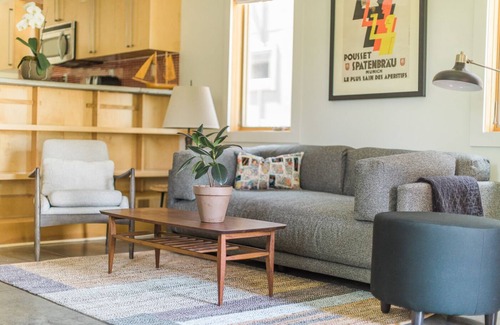 Chattanooga House | Brilliant Southside Home on 2 Acre Park + Pet Friendly