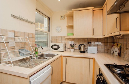 Westminster Apartment | Brilliantly Located 2BD Flat by Buckingham Palace