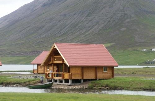 Olafsfjordur House | Brimnes Bungalows