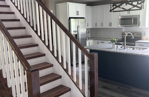 Calvin House | Bring the whole family to this large beautiful home!