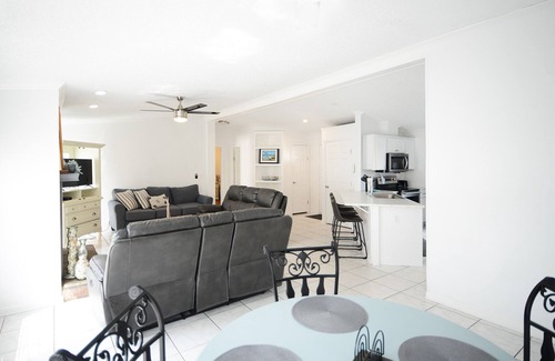 Bayside Park House | Bring your boat, home has private canal right to the Bay!