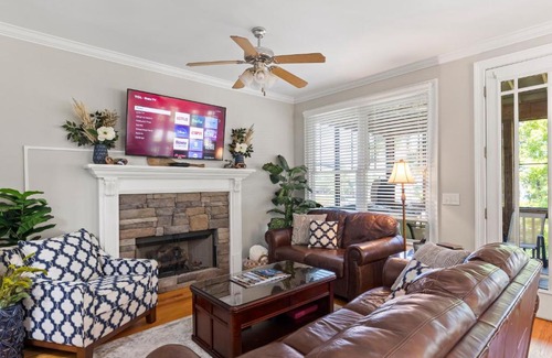 Dadeville House | Bring your family to Lake Martin!