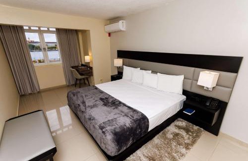 Otrobanda Hotel | Brion City Hotel BW Signature Collection