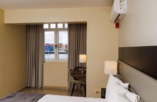 Otrobanda Hotel | Brion City Hotel BW Signature Collection