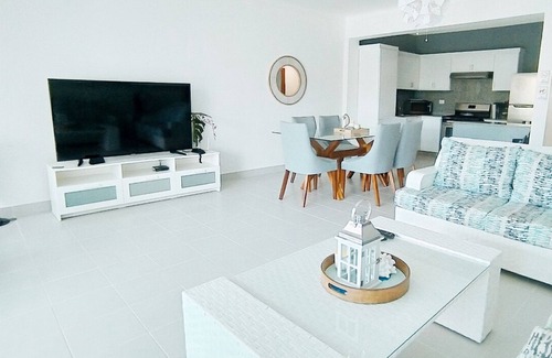 Playa Bibijagua Apartment | Brisas del Mar, Apartamento a pasos de la Playa