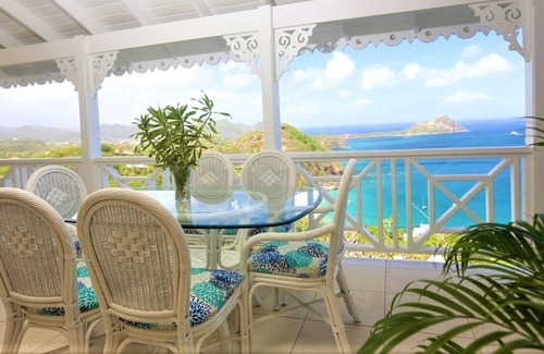 Saline Point Villa | Brise De Mer- luxury 4 bedroom Oceanfront Villa in St Lucia