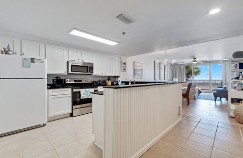 Fort Morgan Condo | Bristol 205-Beachfront Condo w/Amazing View-Updated-2-Kings-Full Service Resort