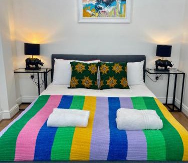 Saint Paul's Apartment | Bristol City Stays - Cabot Circus