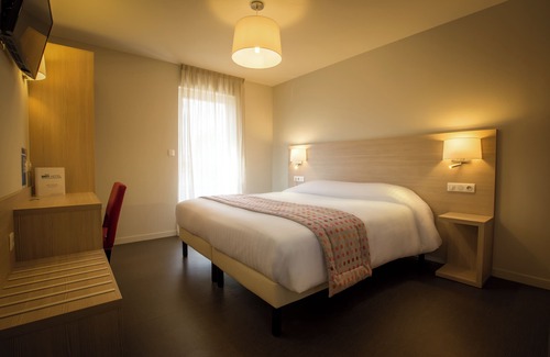 Malemort-sur-Correze Hotel | Brit Hotel Brive