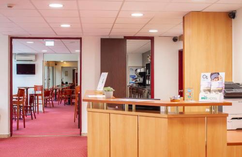 Merignac Hotel | Brit Hotel Bordeaux Aéroport - Le Soretel
