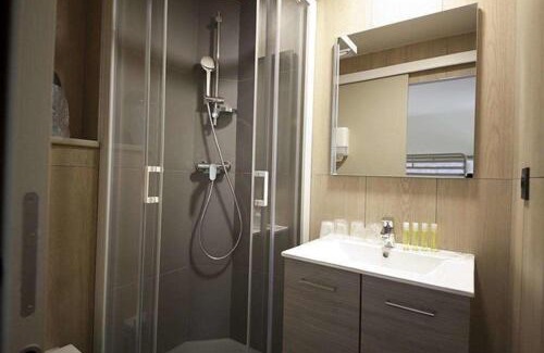 Aubiere Hotel | Brit Hotel Essentiel Arverne - Clermont-Ferrand Sud