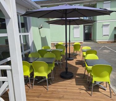 Jaunay-Clan Hotel | Brit Hotel Essentiel Poitiers Gare du Futuroscope