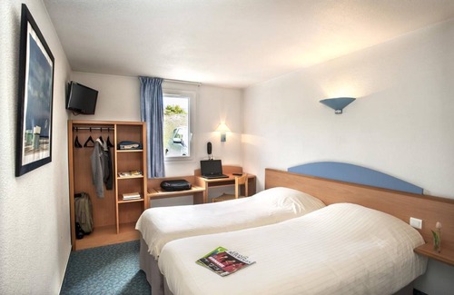 Saint-Flour Hotel | Brit Hotel Essentiel St Flour