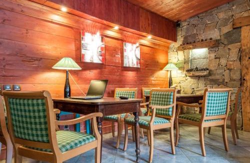 Saint-Ferreol Hotel | Brit Hotel Florimont