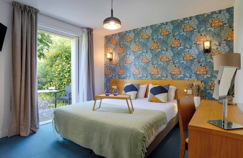 Auray Hotel | Brit Hotel Le Branhoc