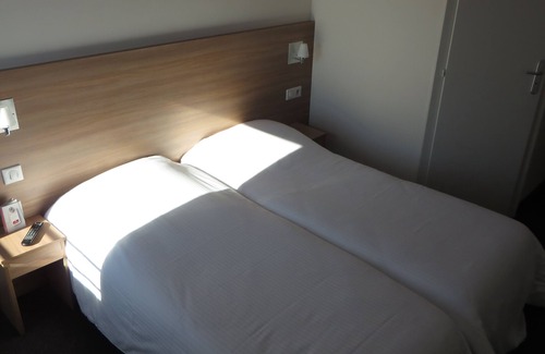 Val-de-Reuil Hotel | Brit Hotel Rouen Sud/Val De Reuil