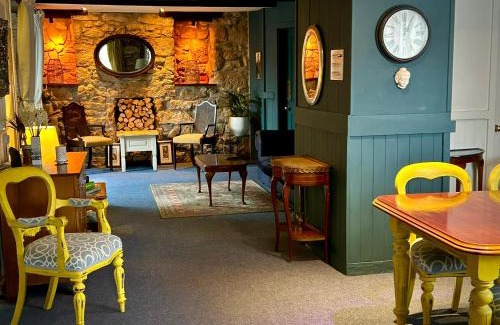 Saint Erth Praze Bed & Breakfast | Britannia House Vintage B&B Cornwall