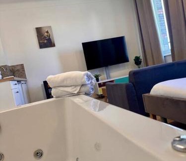 Haussonville-Blandan-Mon Desert-Saurupt Apartment | Britich 3D: Suite spa privé, clim, thermal/Artem